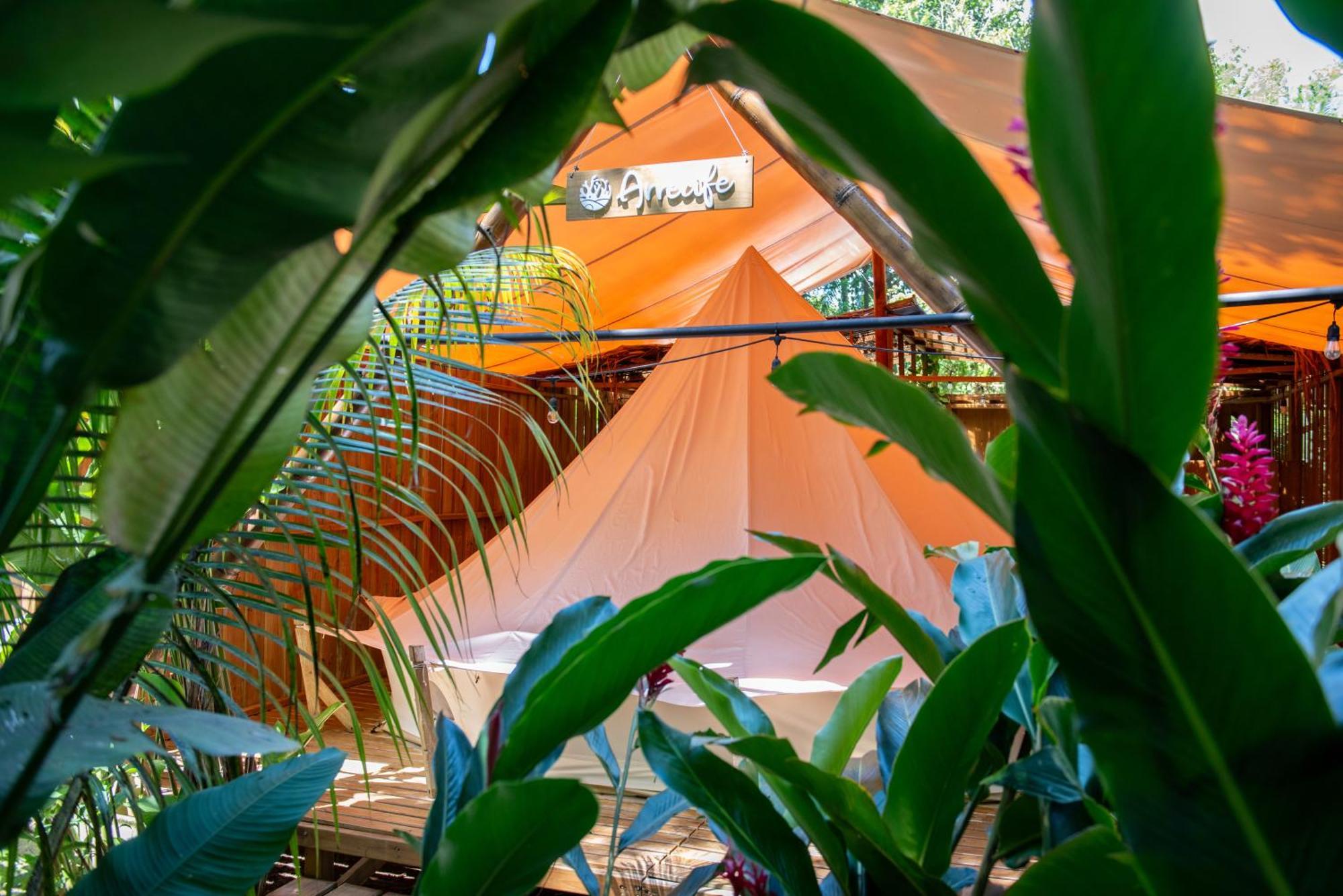 Seren Glamping (Adults Only) Увита Экстерьер фото